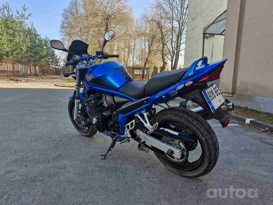 Suzuki GSF600S