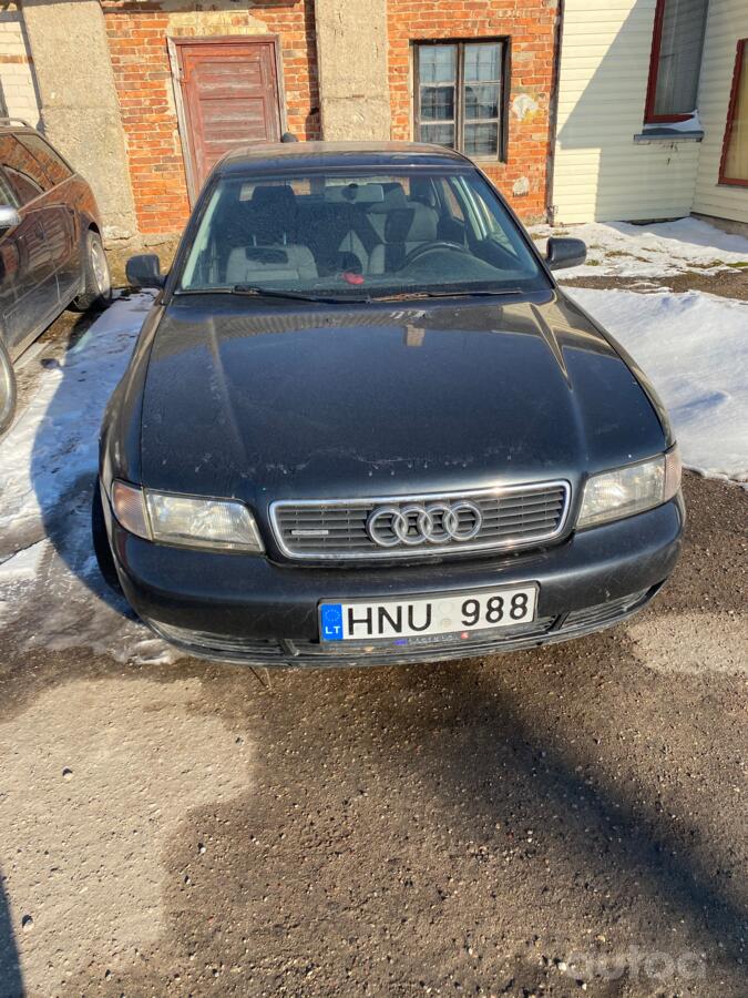 Audi A4 B5 Sedan