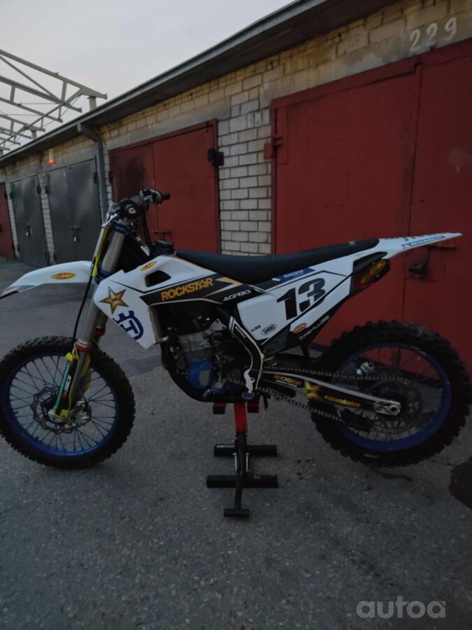 Husqvarna FC