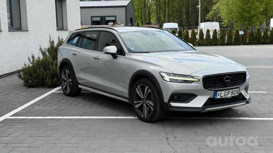 Volvo V60 Cross Country