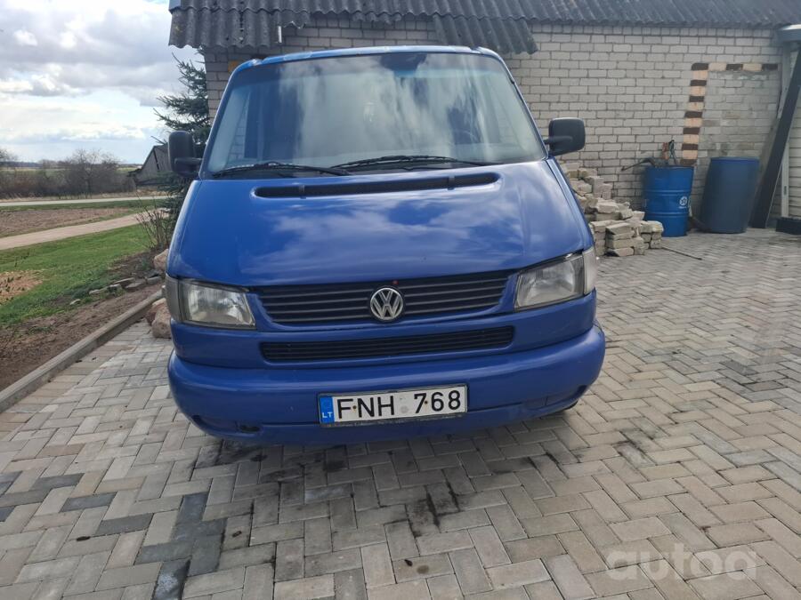 Volkswagen Caravelle T4 Minivan
