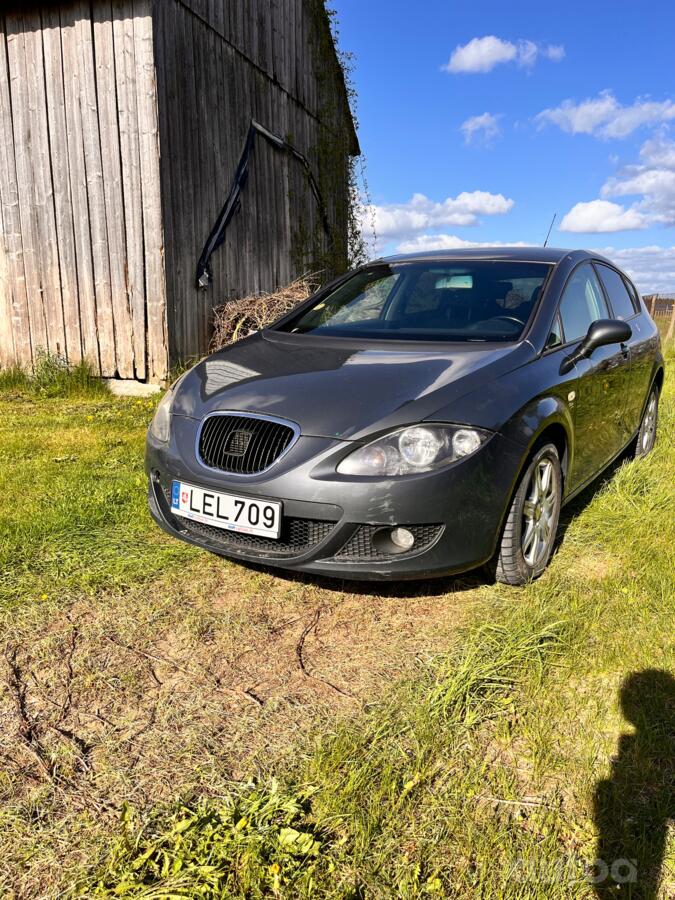 SEAT Leon 2 generation [restyling] Hatchback