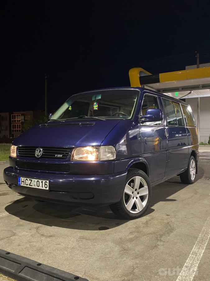 Volkswagen Caravelle T4 Minivan