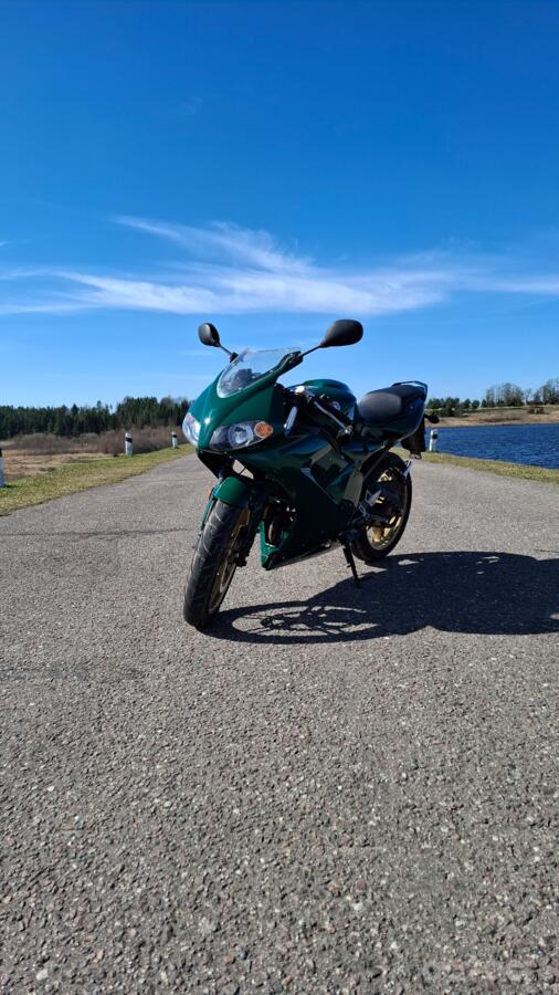 Yamaha TZR