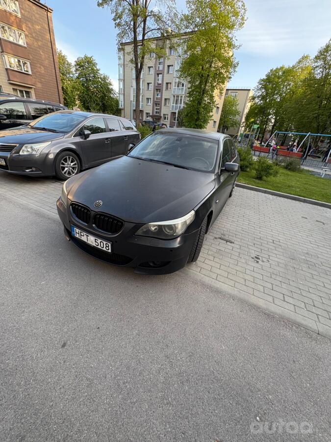 BMW 5 Series E60/E61 Sedan