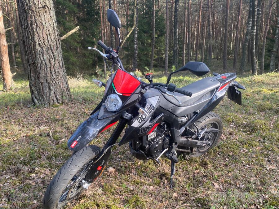 Aprilia SX