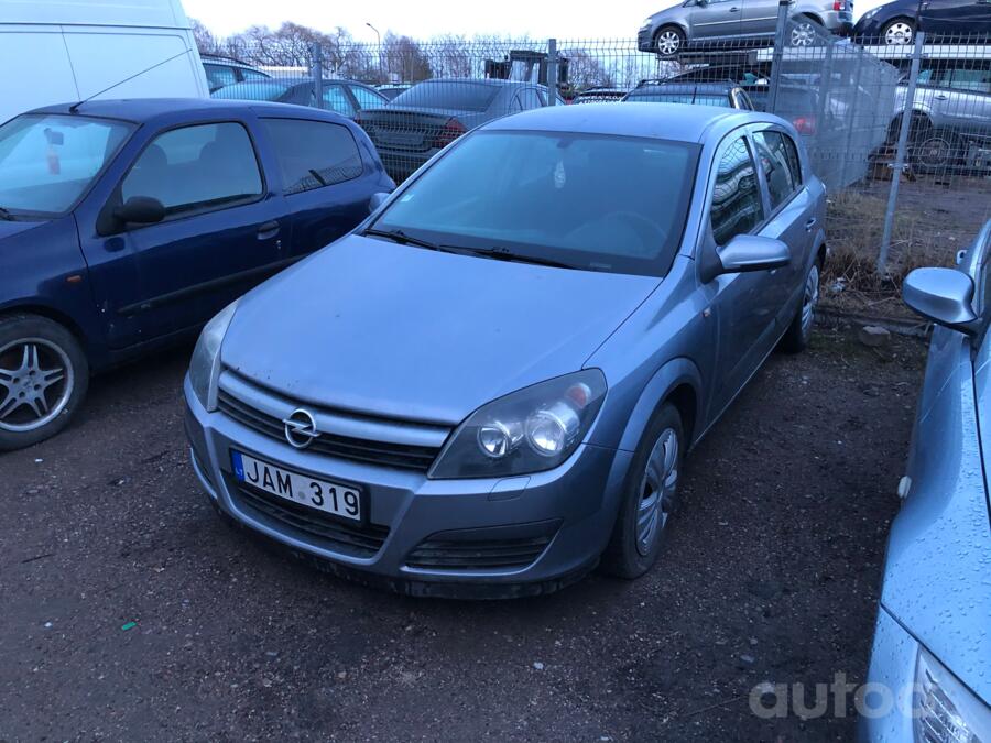 Opel Astra H Hatchback