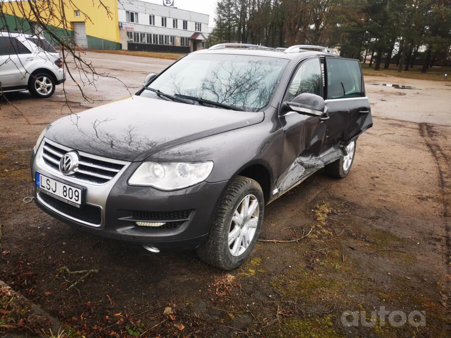 Volkswagen Touareg 1 generation [restyling] Crossover
