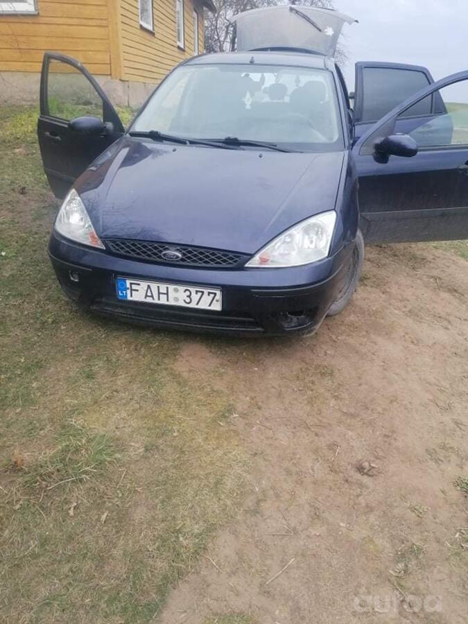 Ford Focus 1 generation [restyling] Hatchback 5-doors