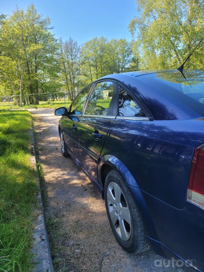 Opel Vectra C Sedan 4-doors
