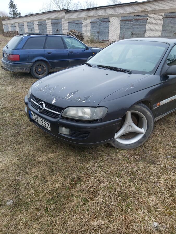 Opel Omega B Sedan