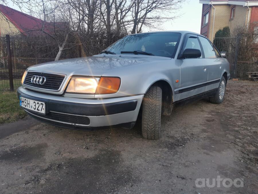 Audi 100 4A/C4 Sedan
