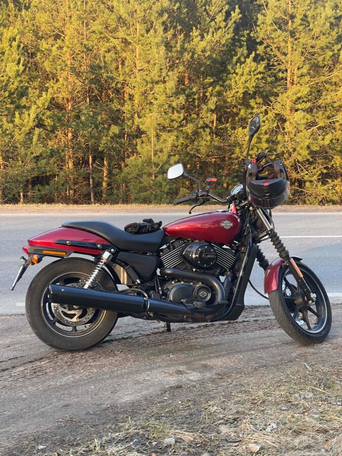 Harley Davidson Street