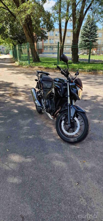 Honda CB