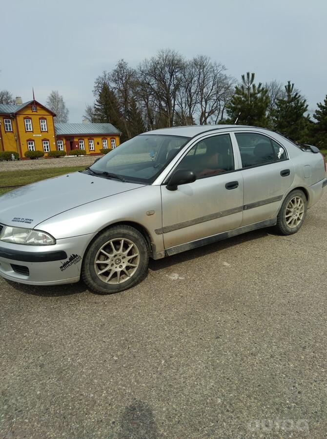 Mitsubishi Carisma 1 generation [restyling] Liftback