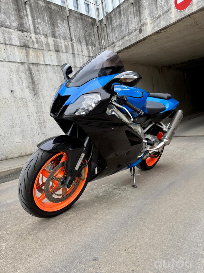 Aprilia RSV