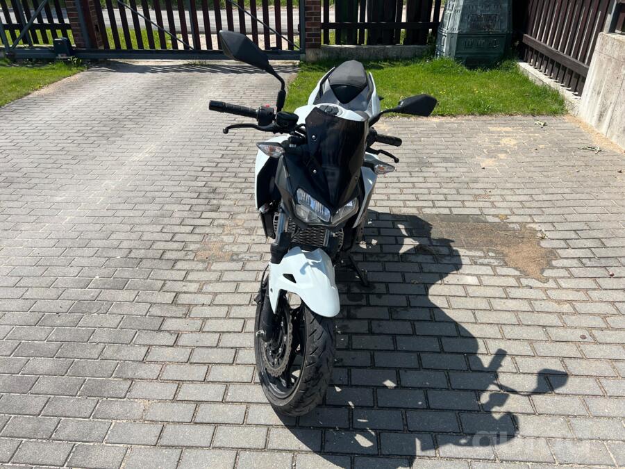 Kawasaki Z400