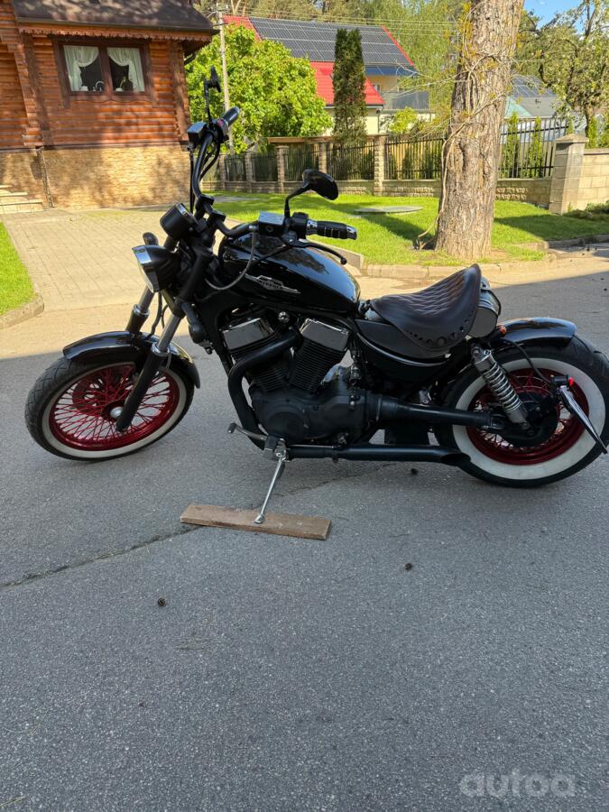 Suzuki VS