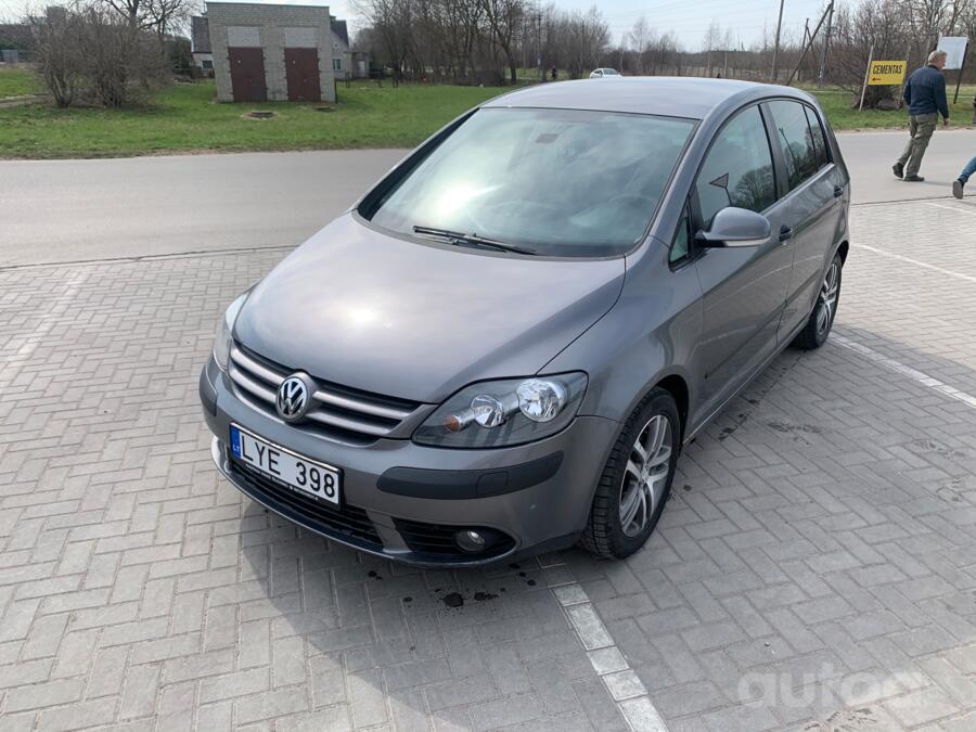 Volkswagen Golf Plus 1 generation