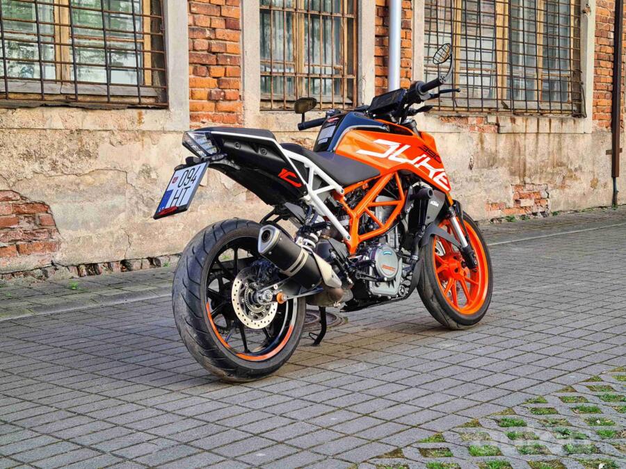 KTM Duke