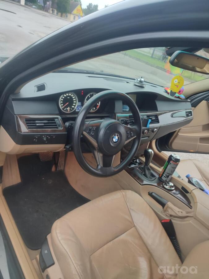 BMW 5 Series E60/E61 Touring wagon