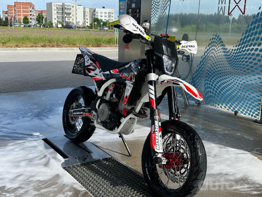 Husqvarna SMR