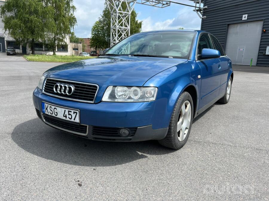 Audi A4 B6 Sedan