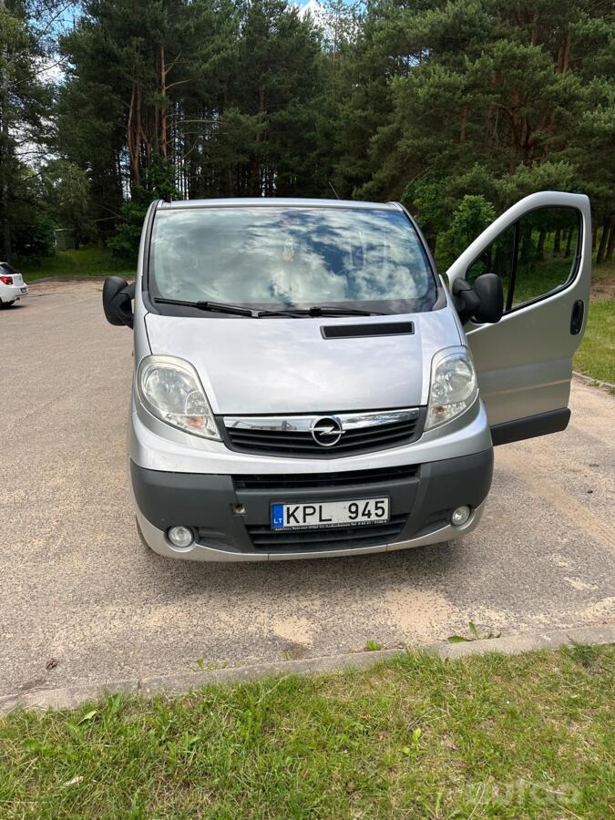 Opel Vivaro A Minivan