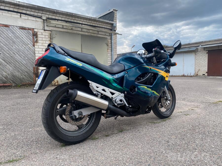 Suzuki GSX-F
