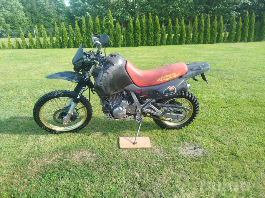 Honda NX