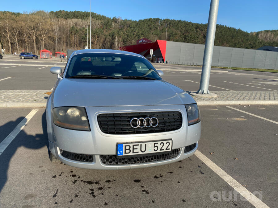 Audi TT 8N Coupe