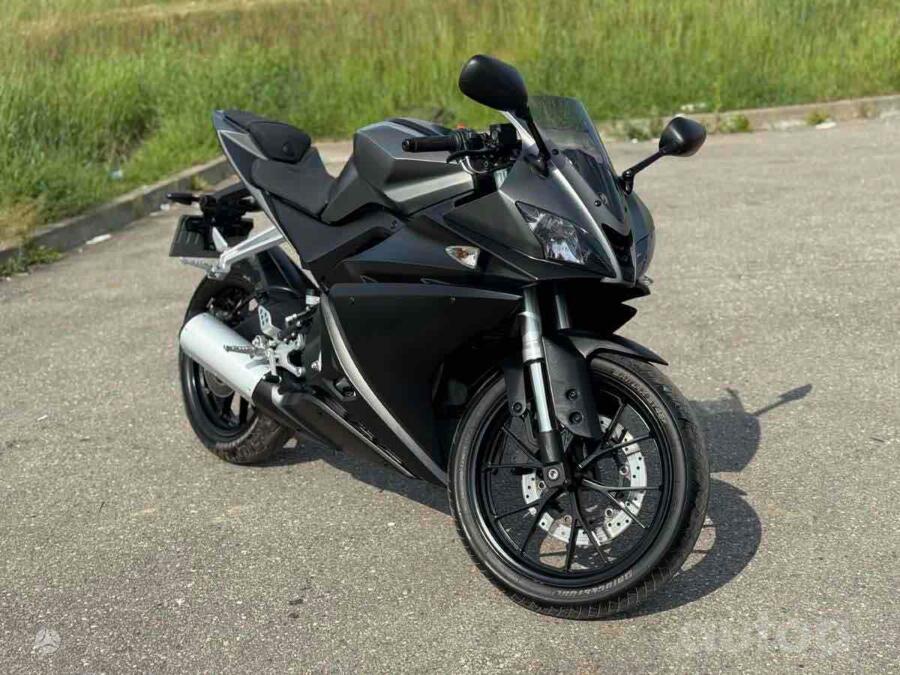Yamaha YZF