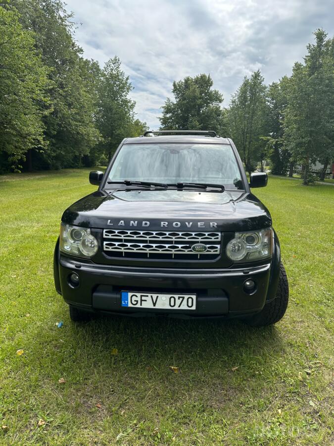 Land Rover Discovery 4 generation SUV