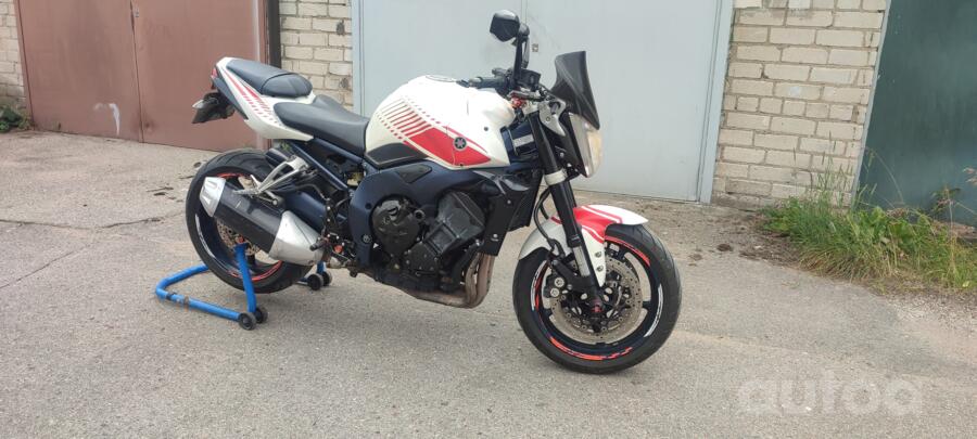 Yamaha FZ