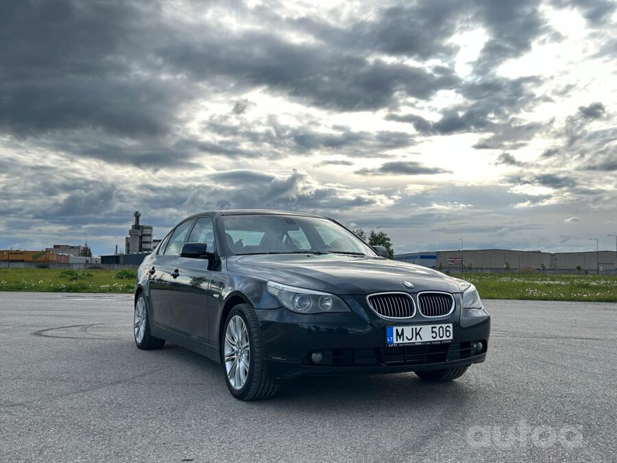 BMW 5 Series E60/E61 Sedan