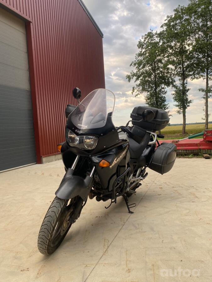 Honda XL