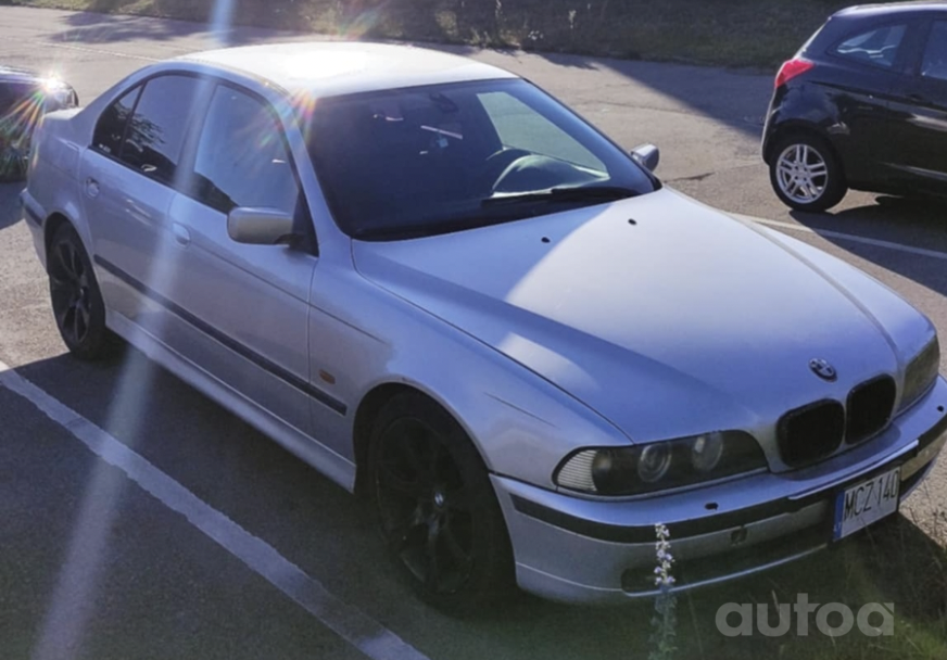 BMW 5 Series E39 Sedan 4-doors