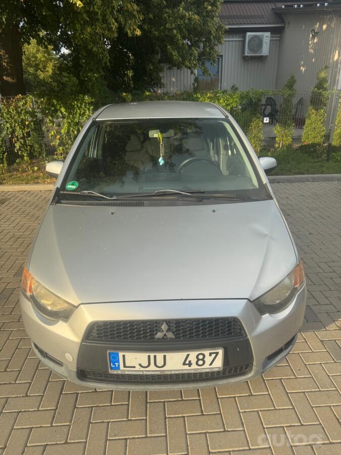 Mitsubishi Colt Z30 Hatchback 5-doors