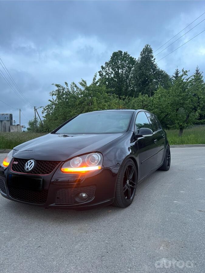 Volkswagen Golf GTI 5 generation