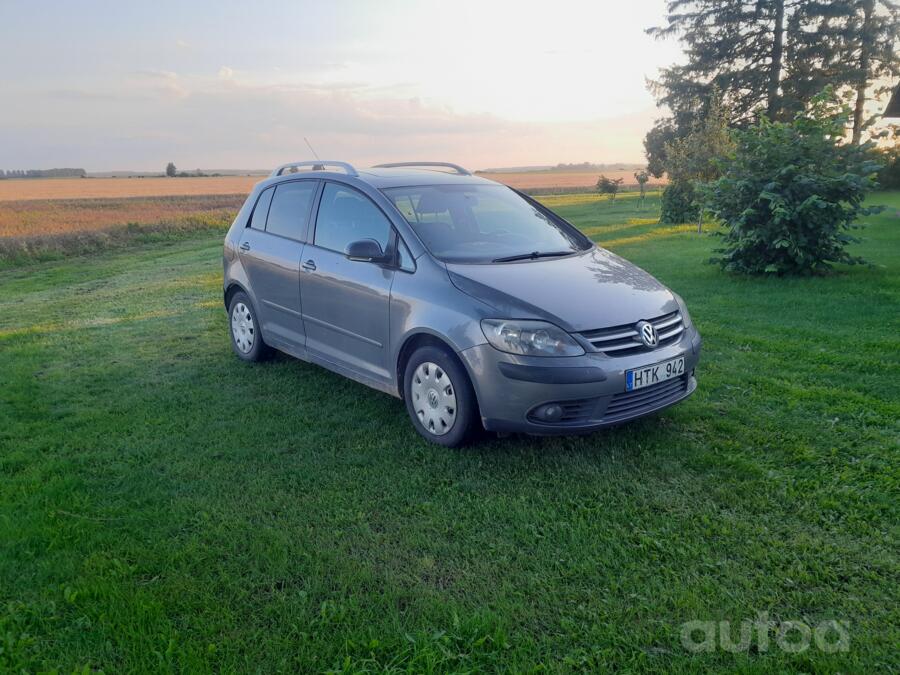 Volkswagen Golf Plus 1 generation