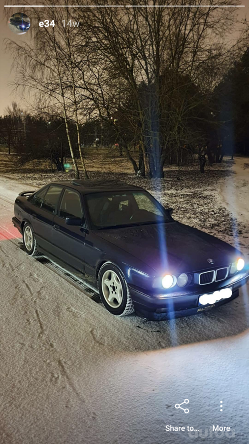 BMW 5 Series E34 Sedan