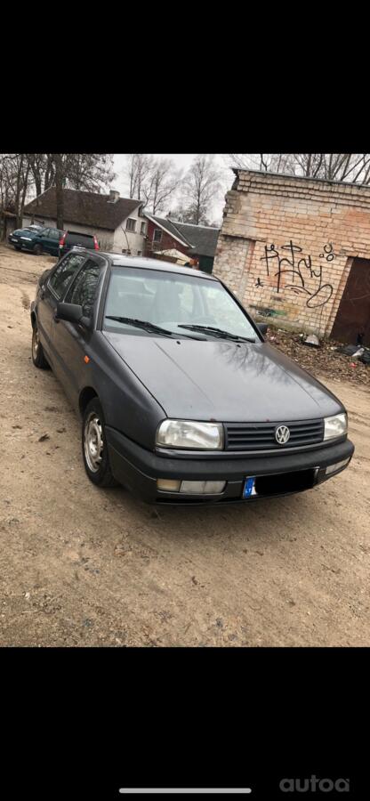 Volkswagen Vento 1 generation Sedan