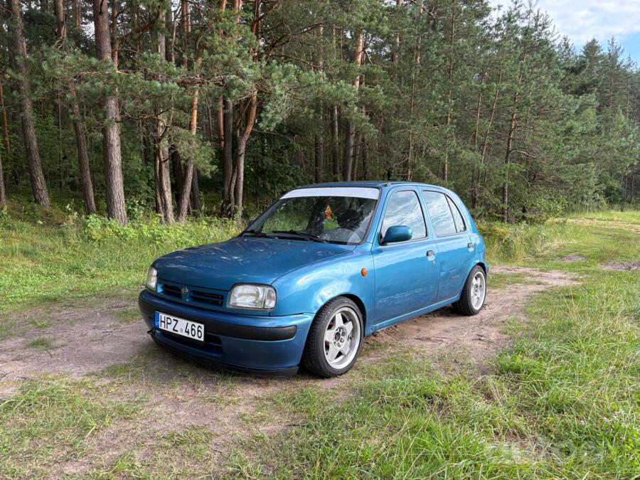Nissan Micra K11 Hatchback 3-doors