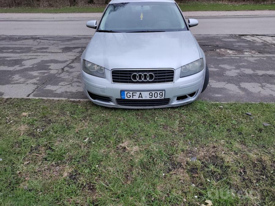Audi A3 8P Hatchback 3-doors