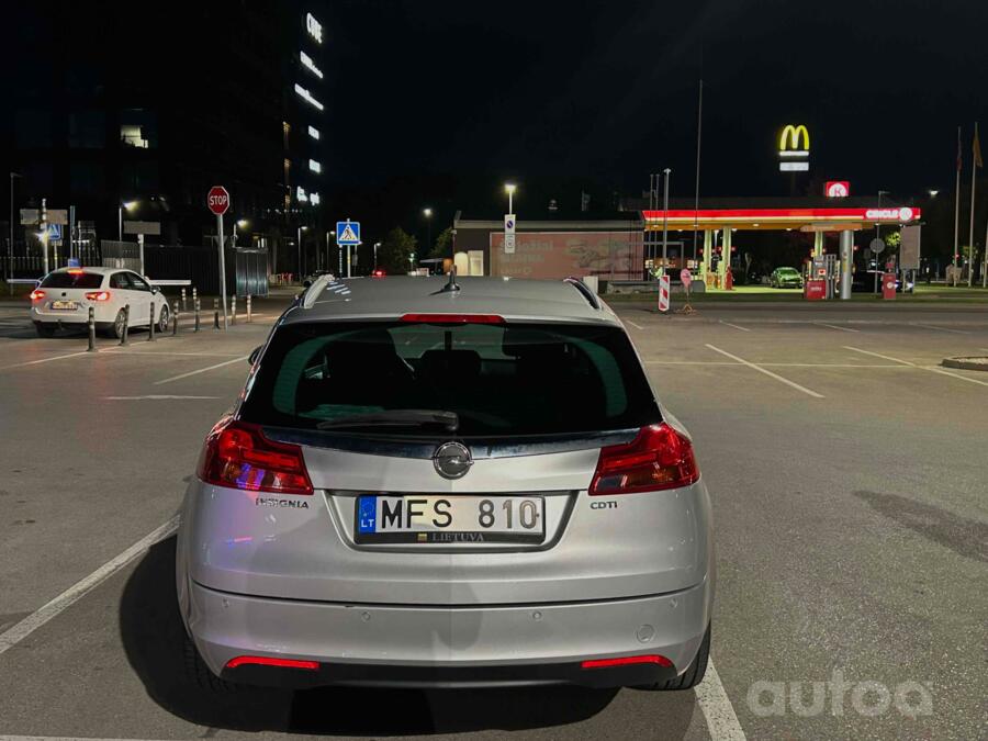 Opel Insignia OPC