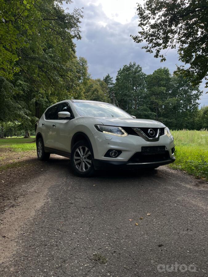 Nissan X-Trail T32 Crossover