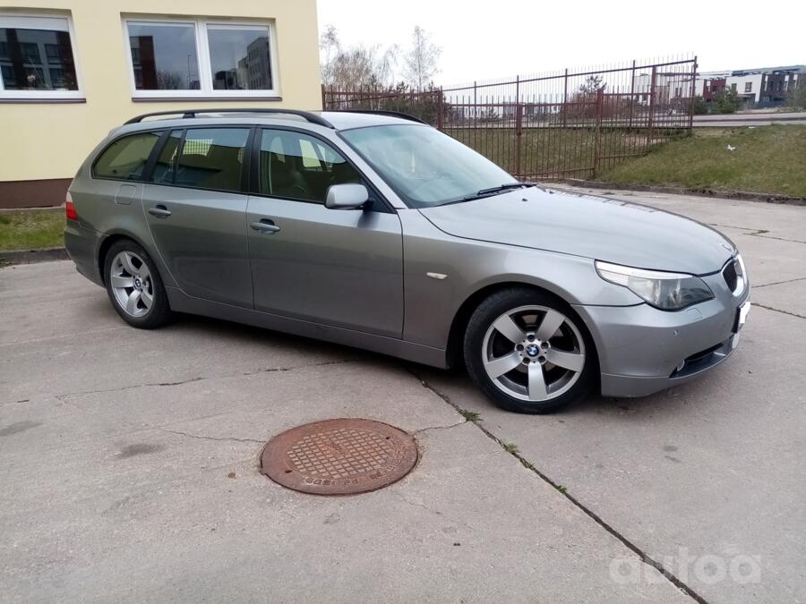 BMW 5 Series E60/E61 Touring wagon
