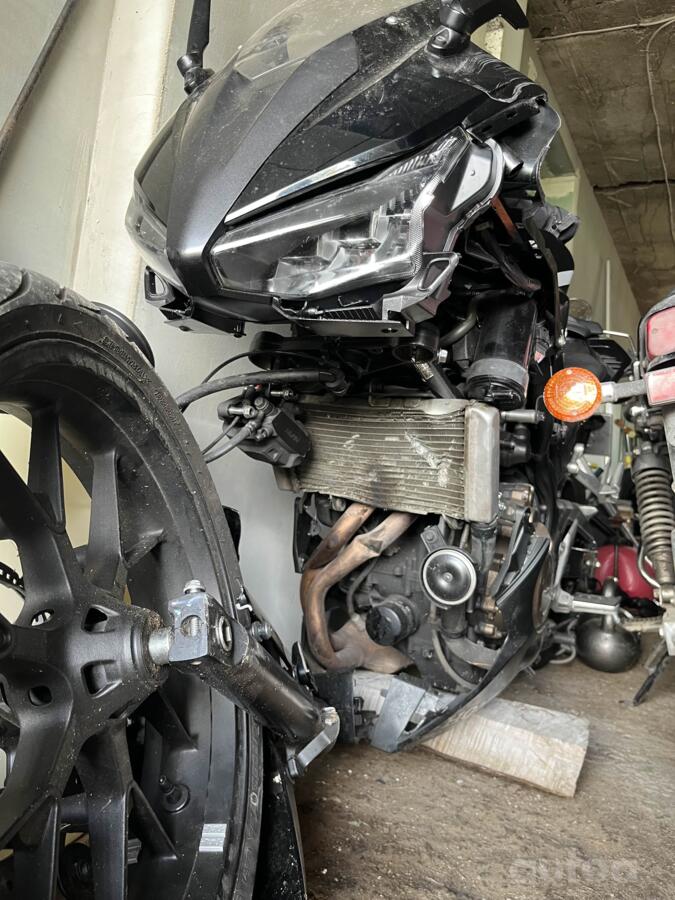 Honda CBR