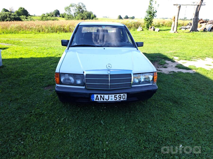 Mercedes-Benz 190 (W201) 1 generation