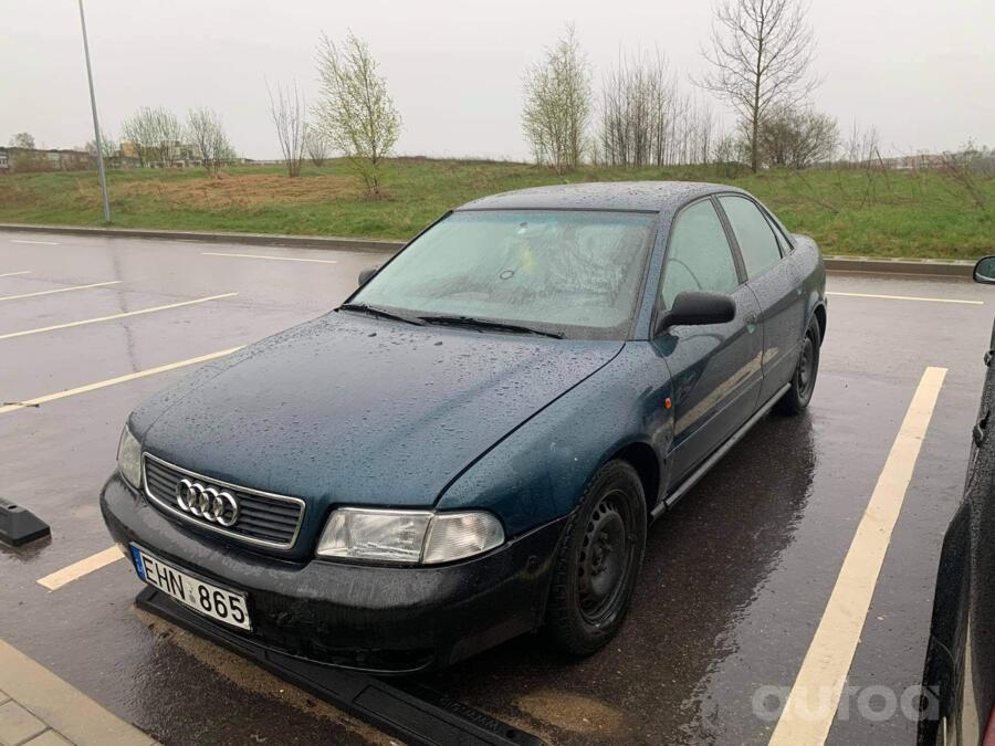 Audi A4 B5 Sedan